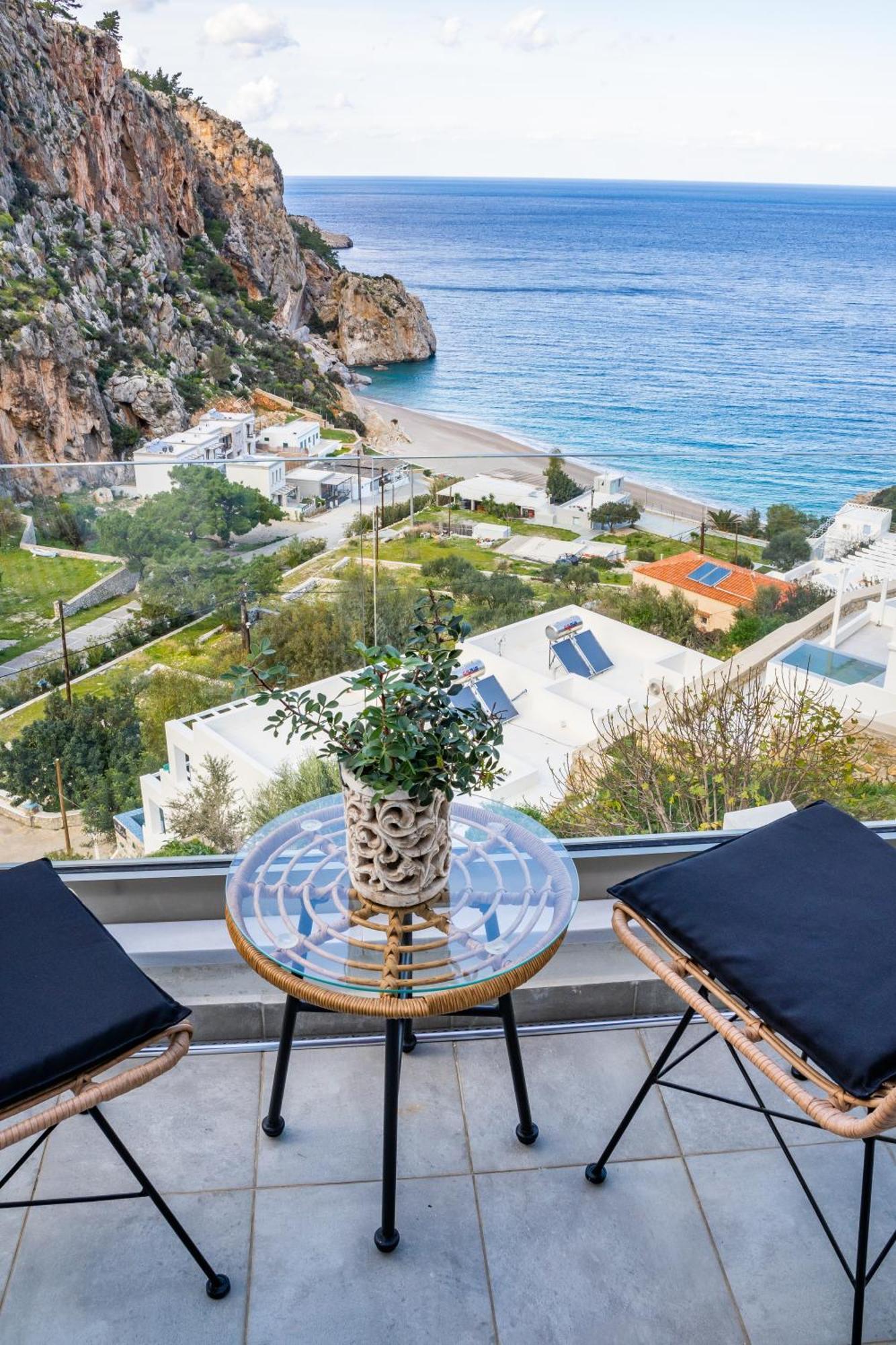 Yploui Suites 카르파토스 외부 사진