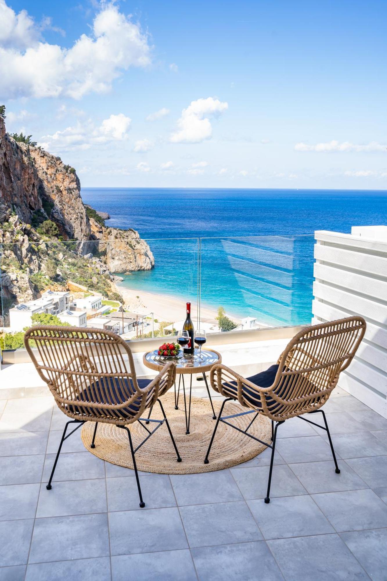 Yploui Suites 카르파토스 외부 사진